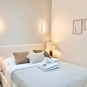 https://gauthey-jolie-appartement-6p17.fr-paris.fr